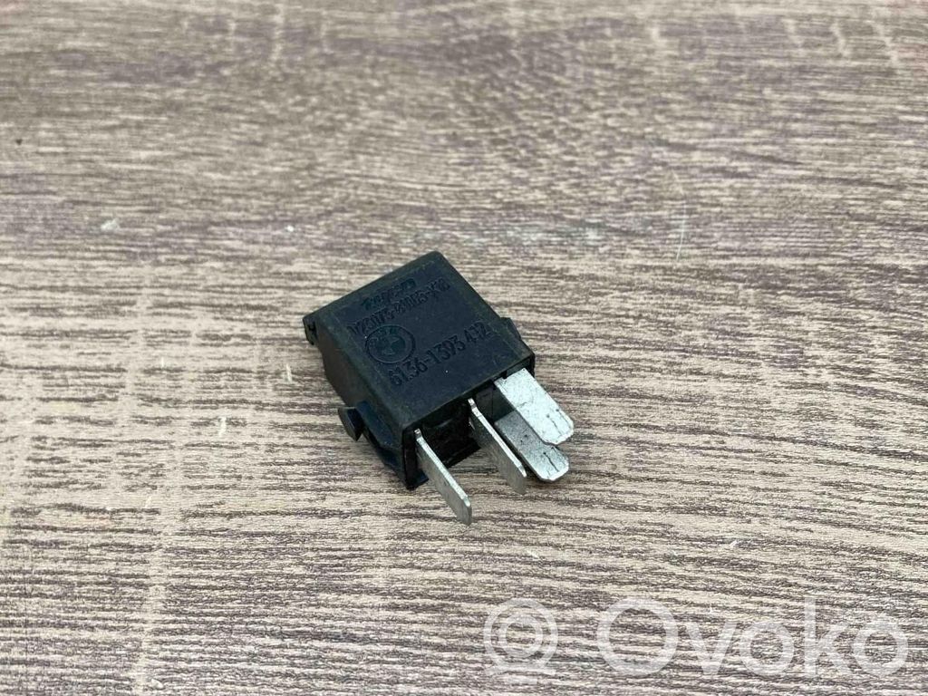 BMW 5 E39 Other relay 
