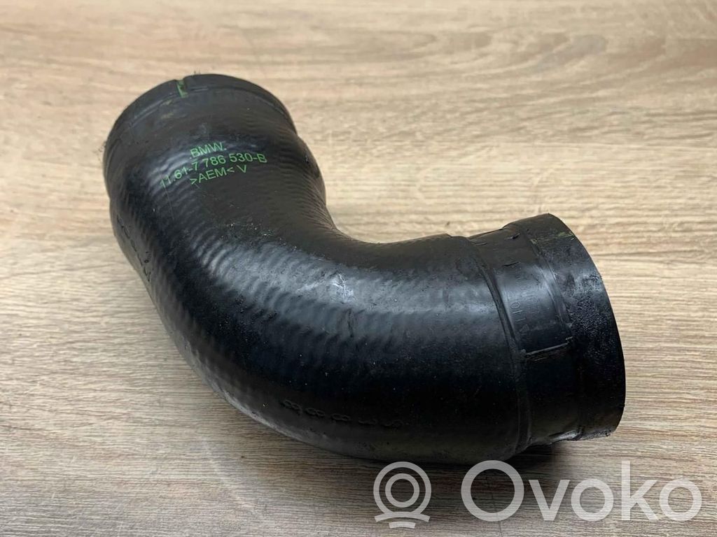 BMW 5 E39 Intercooler hose/pipe 