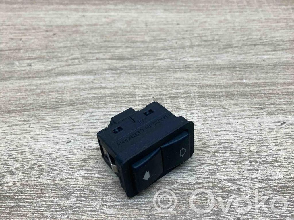 BMW 5 E39 Electric window control switch 