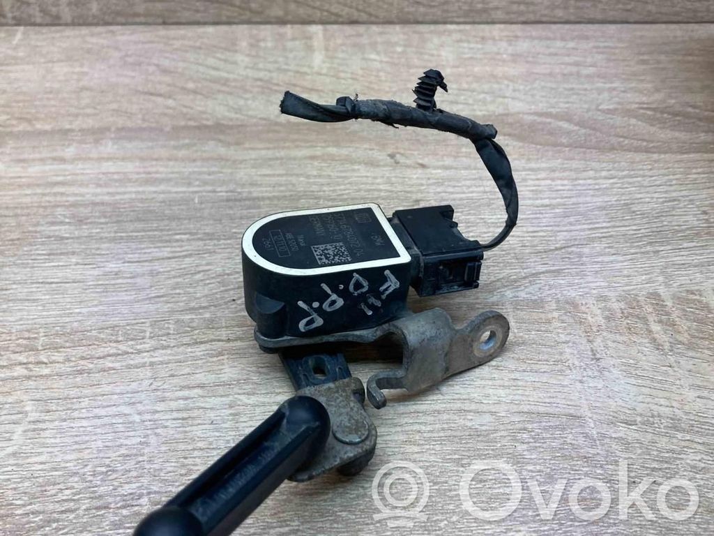 BMW 5 F10 F11 Senzor nivel far 