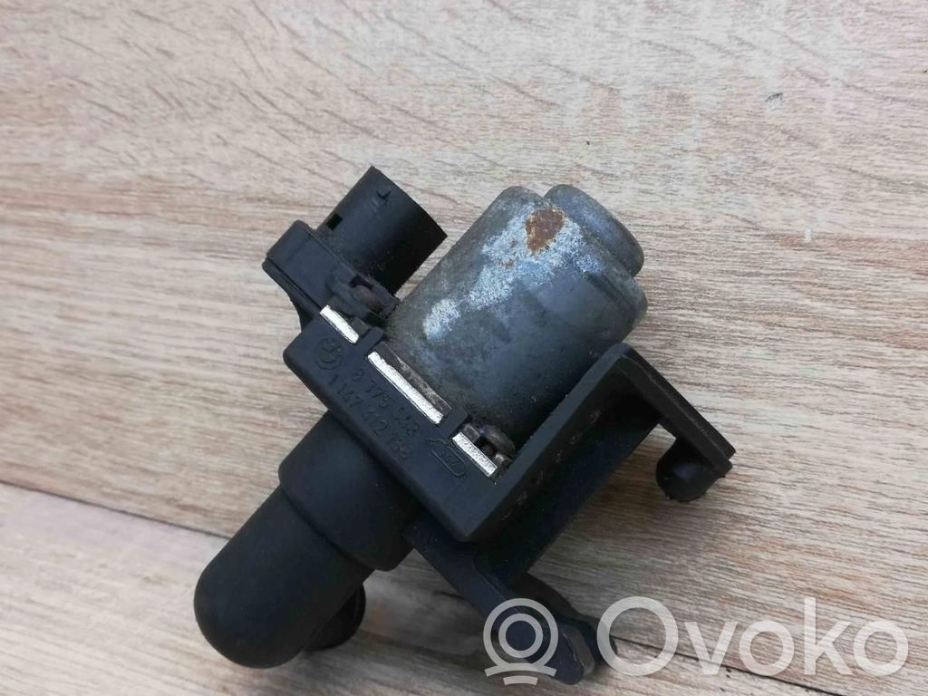 BMW 3 E36 Apsildes radiatora vārsts (-i) 