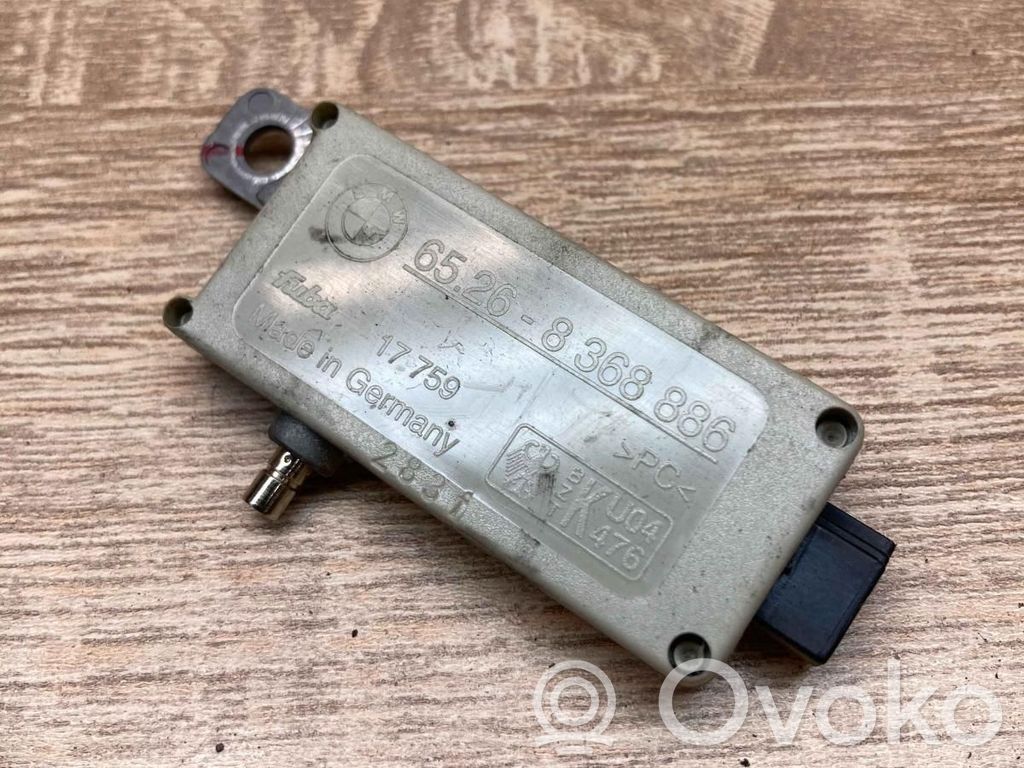 BMW 5 E39 Antenos stiprintuvas 