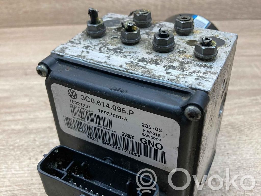 Volkswagen PASSAT B6 ABS bloks 