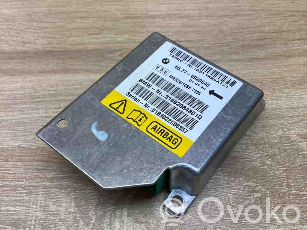 BMW 5 E39 Airbag control unit/module 