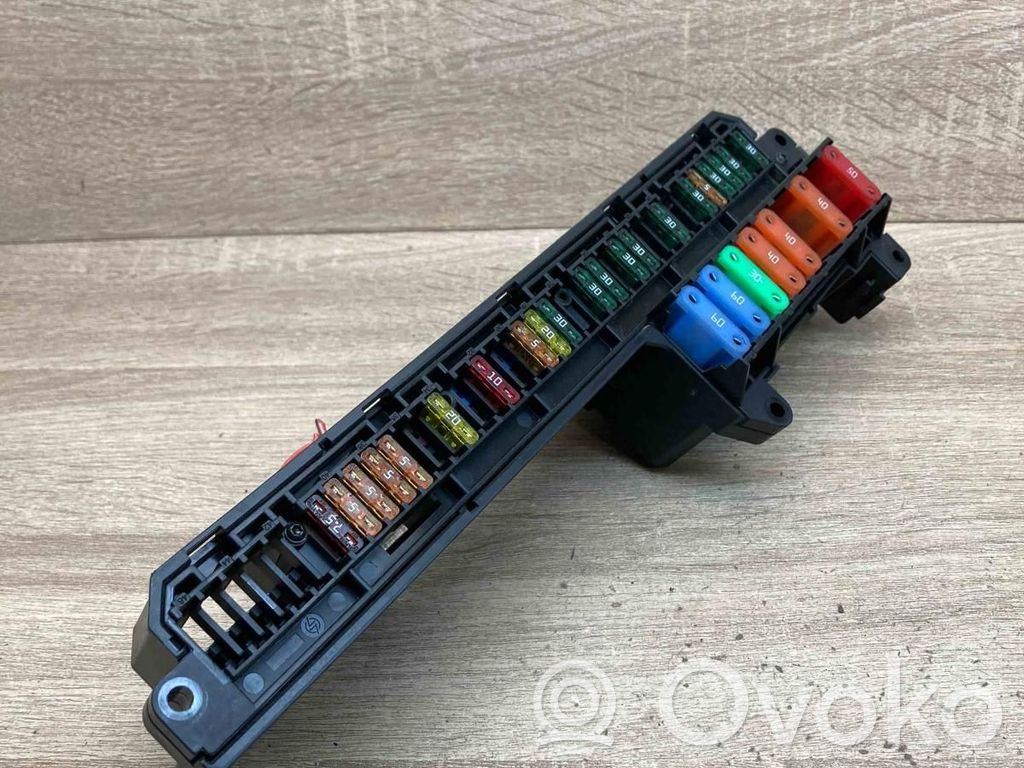 BMW 5 E60 E61 Fuse module 