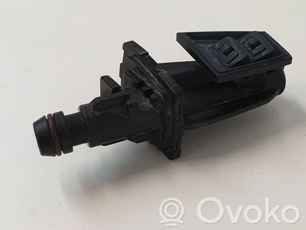 BMW X3 E83 Ugello a spruzzo lavavetri per faro 