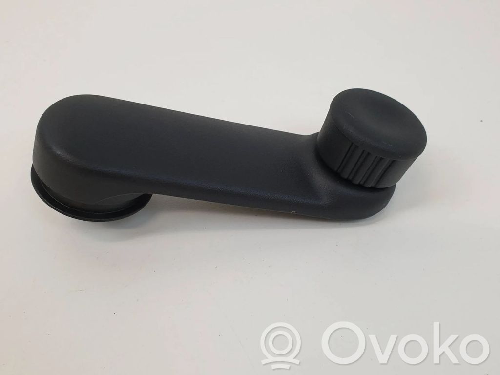 Renault Trafic II (X83) Front door window winding handle 