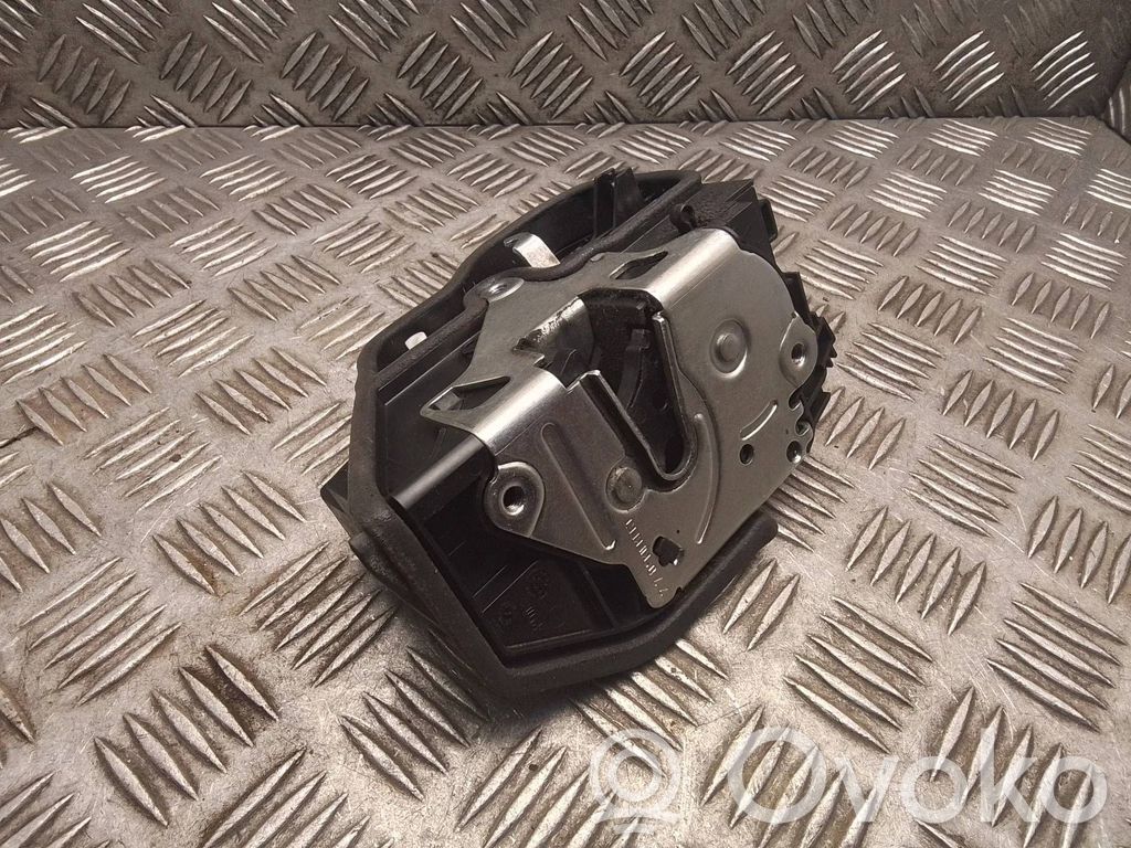 BMW X1 E84 Rear door lock 