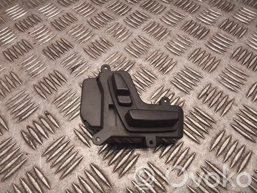 Przyciski sterowania fotela   2198700210,03465806R