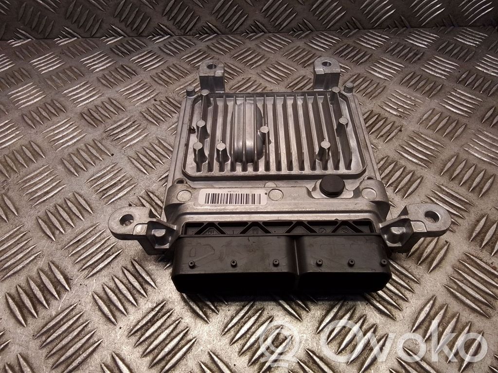 Mercedes-Benz E A207 Engine control unit/module 