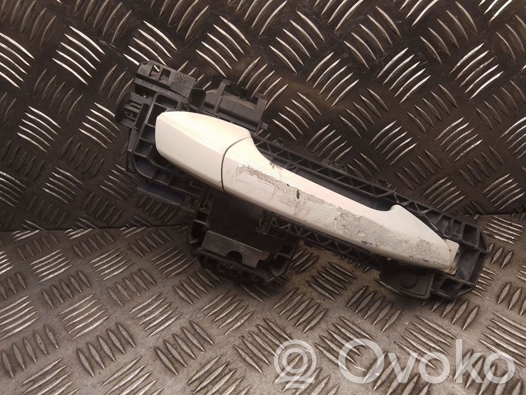 Klamka zewnętrzna drzwi   A2077603840,20111031T066,0001802852,A34560101
