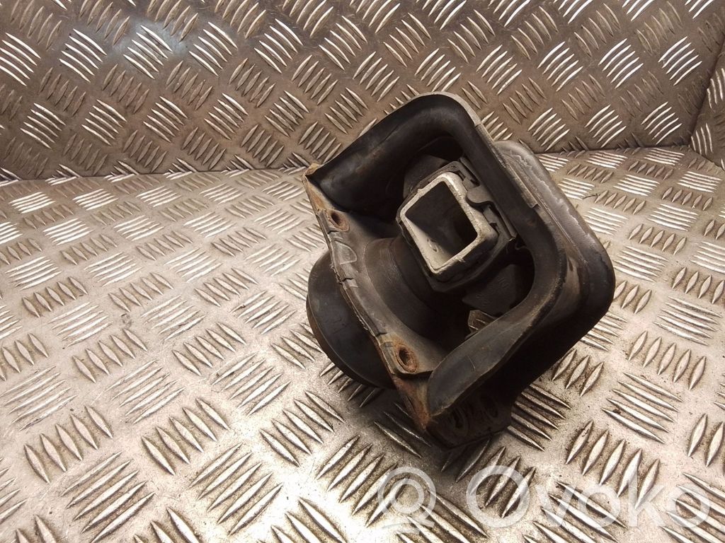 Engine mount bracket   9636270080,9636583980,9636845880