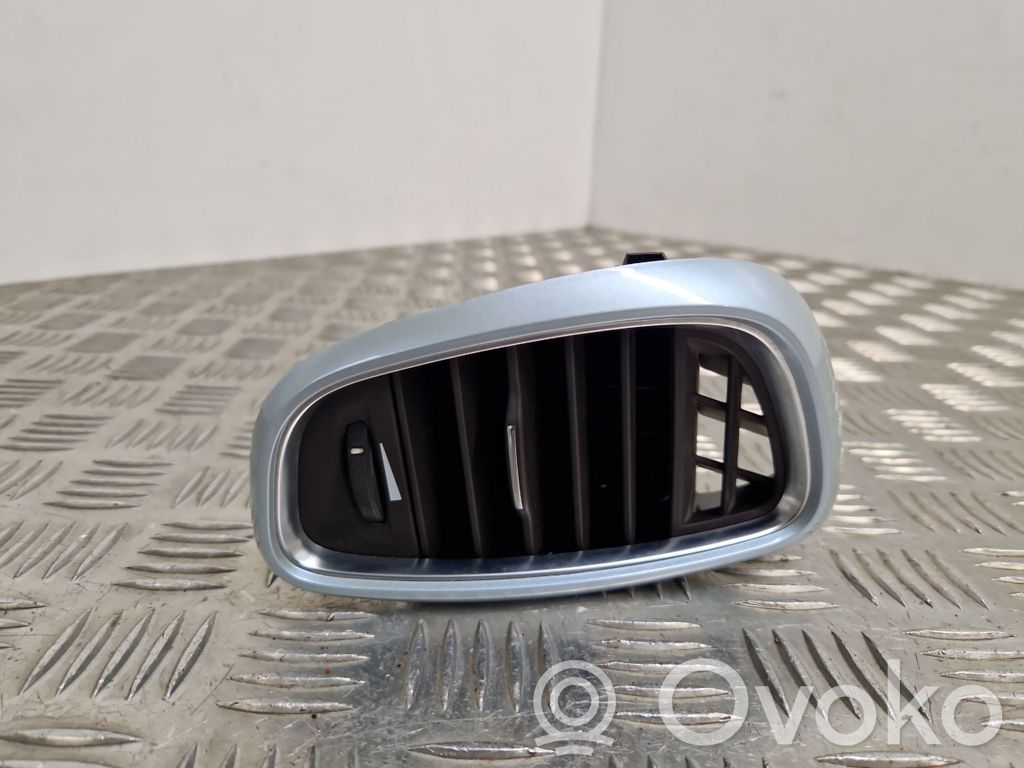 Renault Espace V (RFC) Moldura protectora de la rejilla de ventilación lateral del panel 