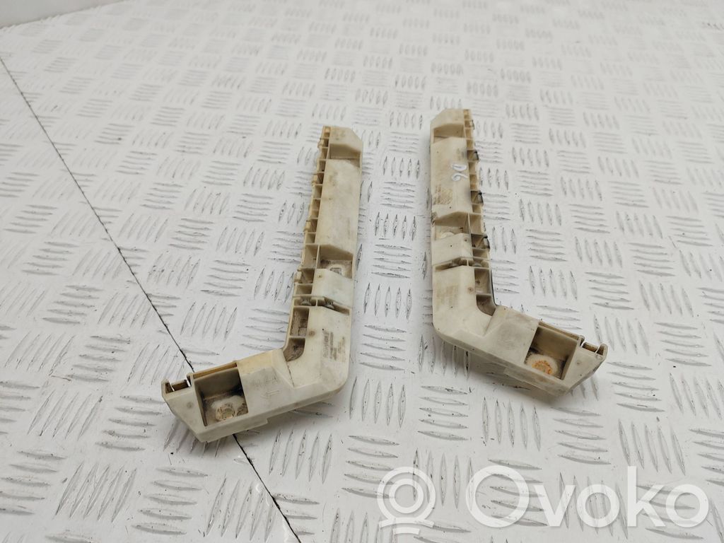 Renault Koleos I Rear bumper mounting bracket 
