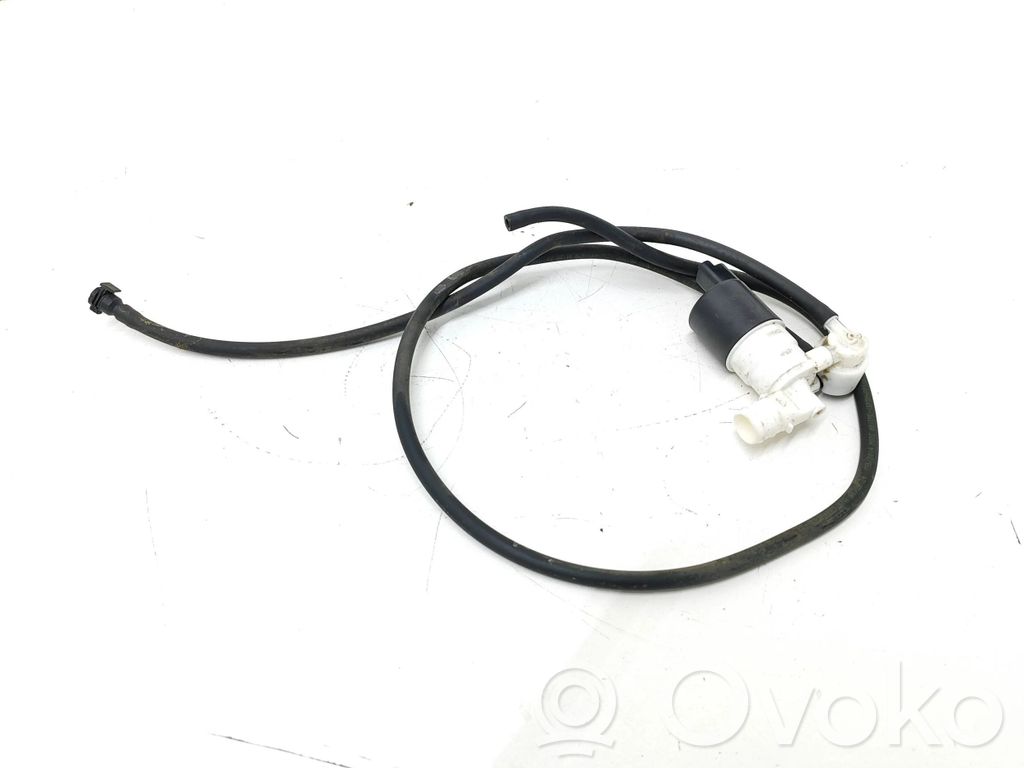Citroen C4 II Picasso Windscreen/windshield washer pump 