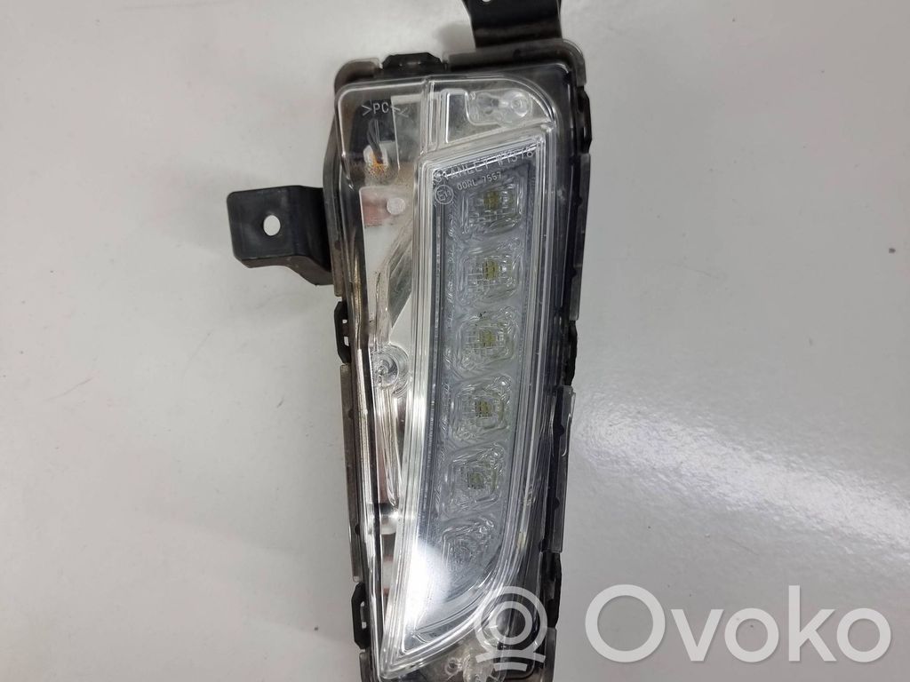 Suzuki Vitara (LY) LED-päiväajovalo 