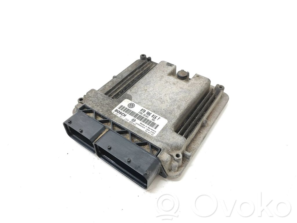 Volkswagen Touareg I Engine control unit/module 