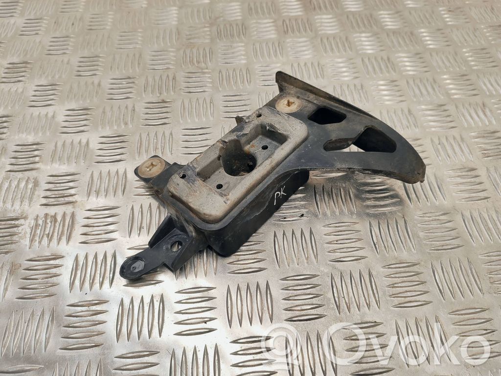 Porsche Cayenne (92A) Steckdose 