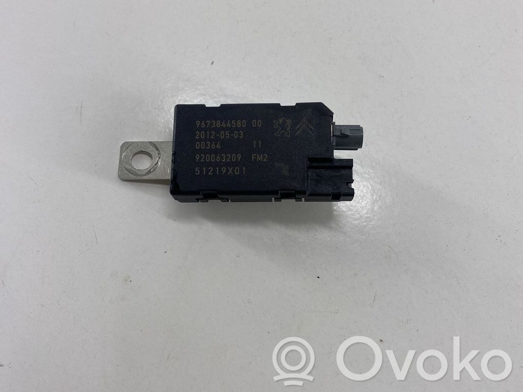 Citroen DS5 Antenos stiprintuvas 