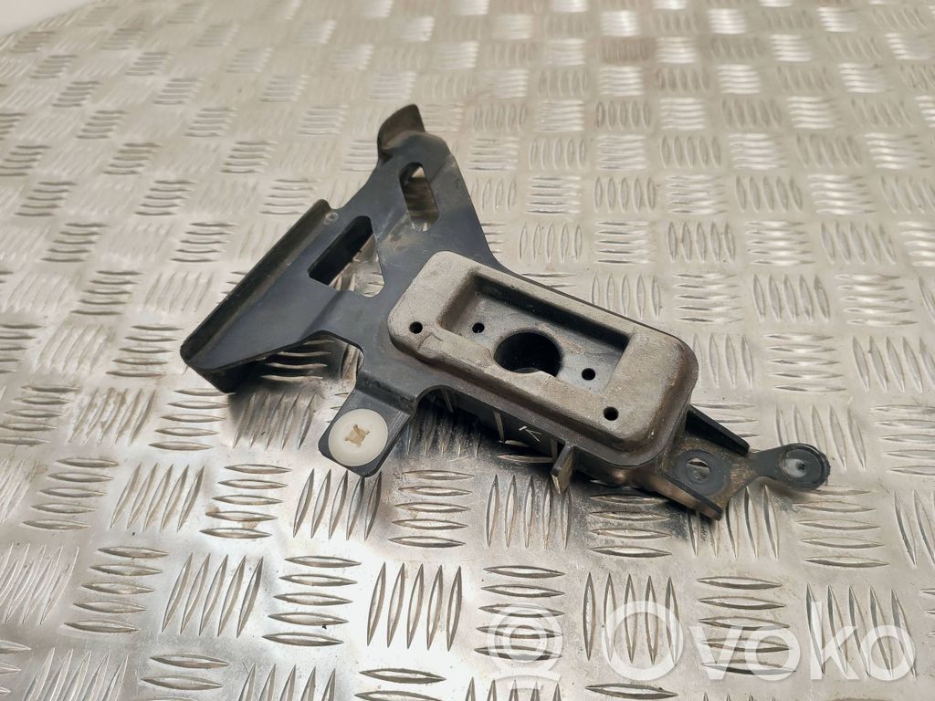 Porsche Cayenne (92A) Jacking socket point 