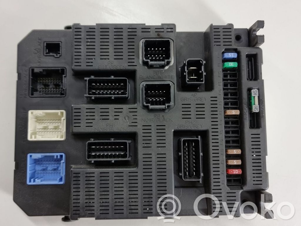Peugeot 207 Comfort/convenience module 