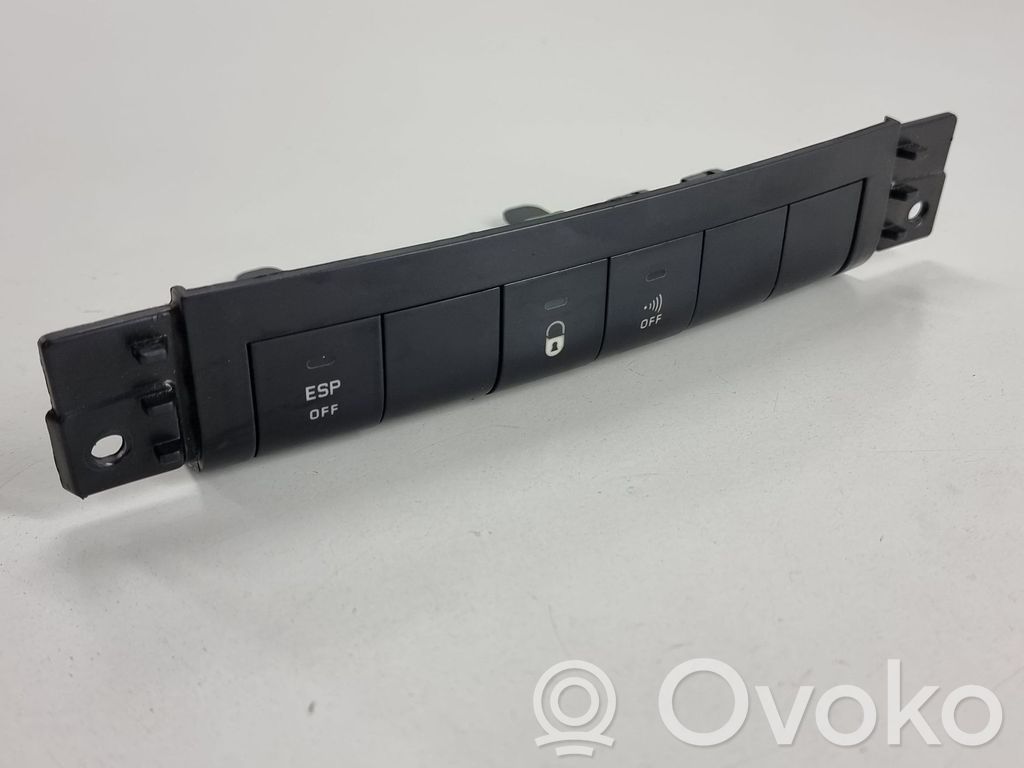 Peugeot 207 Central locking switch button 