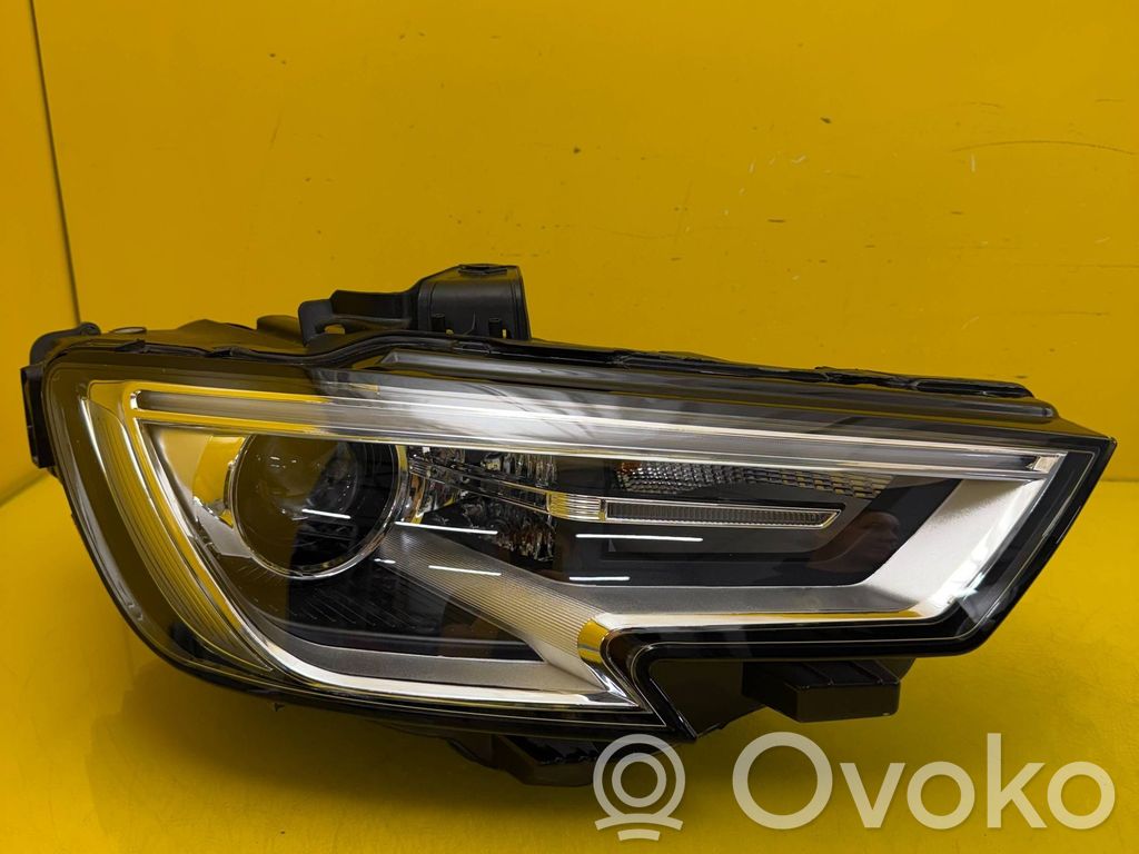 Audi A3 S3 8V Scheinwerfer 
