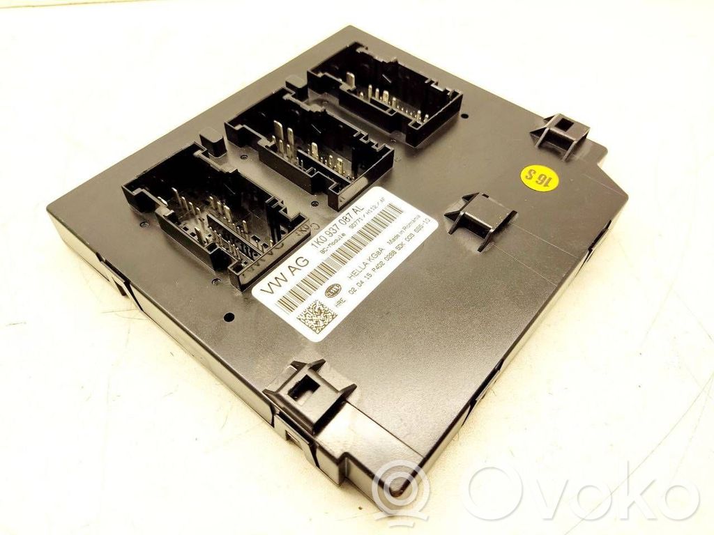 Skoda Superb B6 (3T) Module confort 