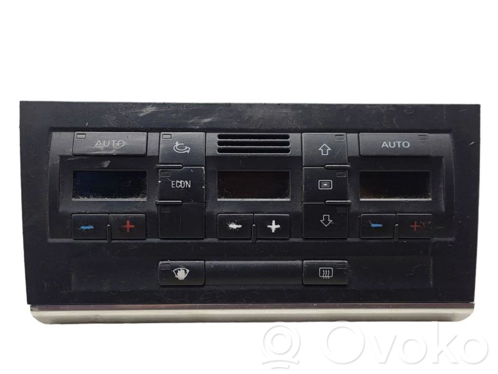 Audi A4 S4 B6 8E 8H Climate control unit 