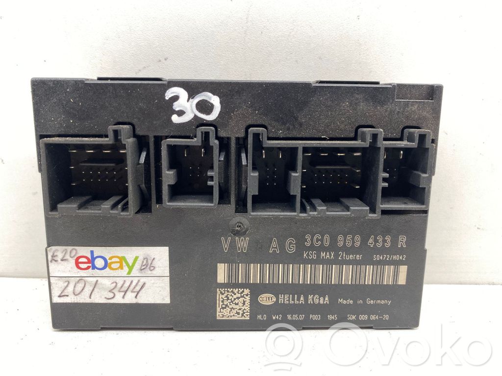 Volkswagen PASSAT B6 Module confort 