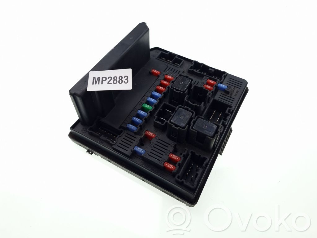 Nissan Qashqai Módulo de fusible 