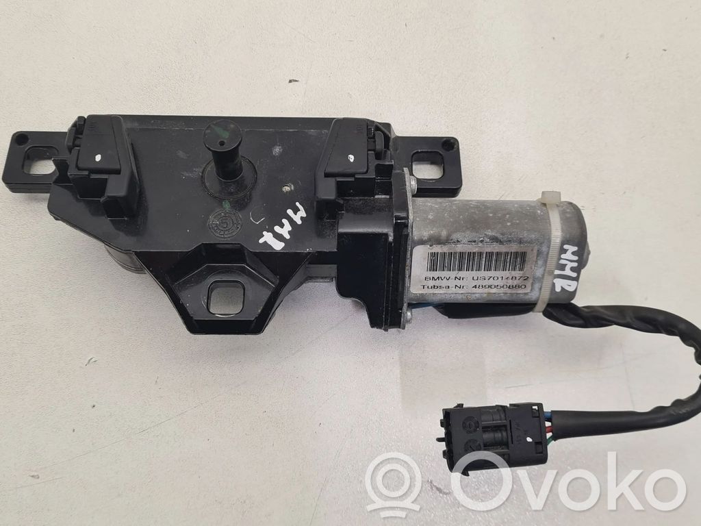 Tailgate/trunk/boot lock/catch/latch   7014872,489050880