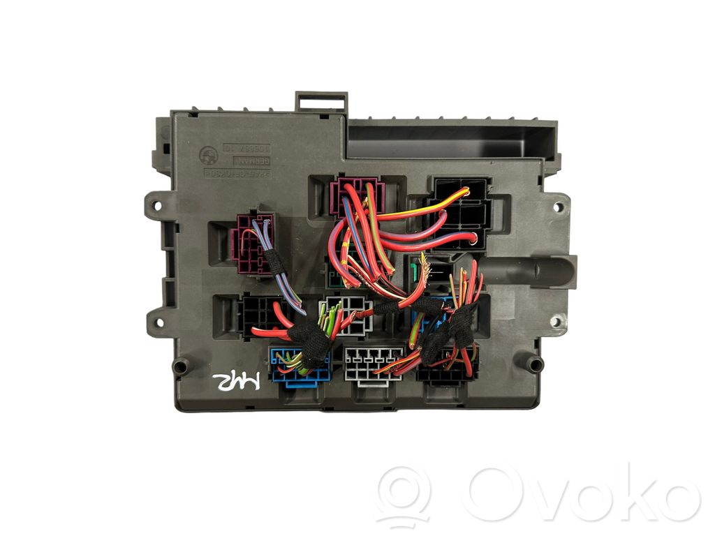 BMW 1 E81 E87 Drošinātāju bloks 