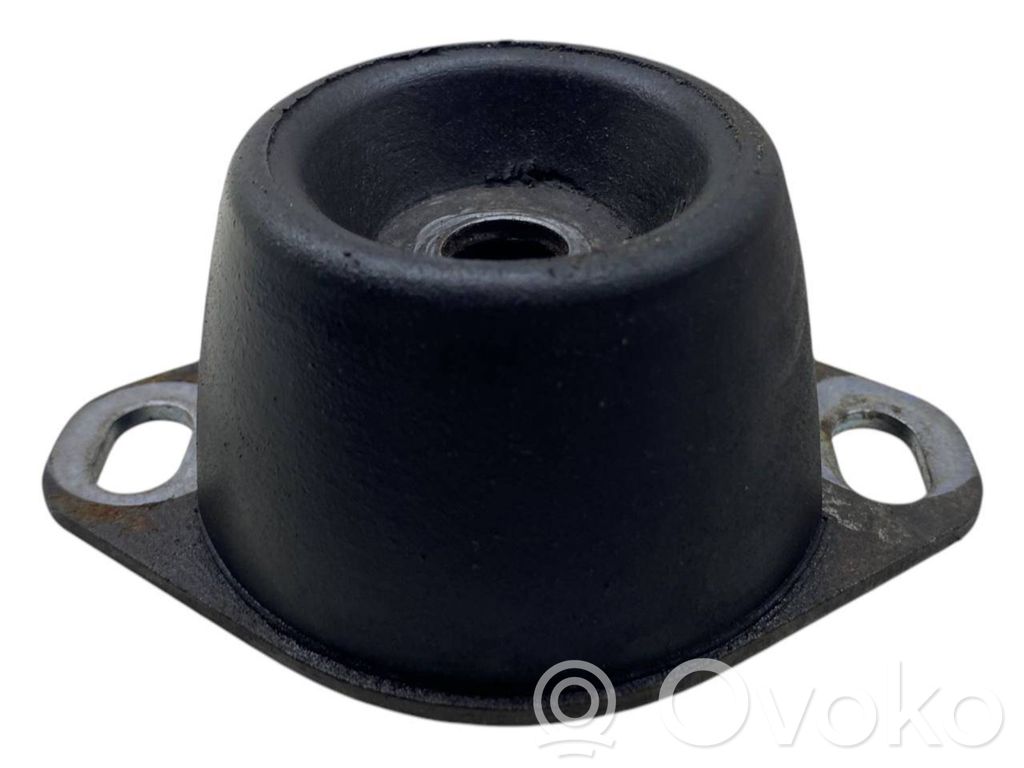 Citroen Berlingo Engine mount bracket 