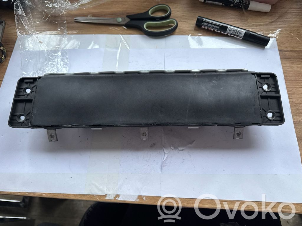 Poduszka powietrzna Airbag chroniąca kolana   P031351334
