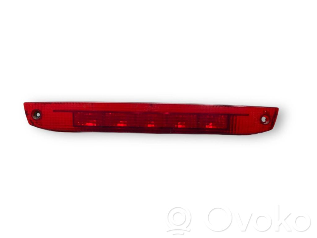 Ford Focus Дополнительный стоп фонарь 