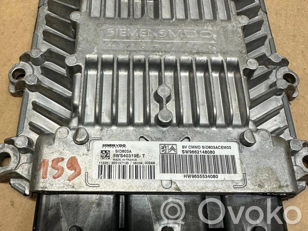 Komputer / Sterownik ECU i komplet kluczy   9662148080