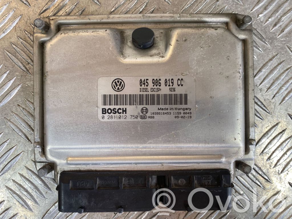 Skoda Roomster (5J) Engine control unit/module 