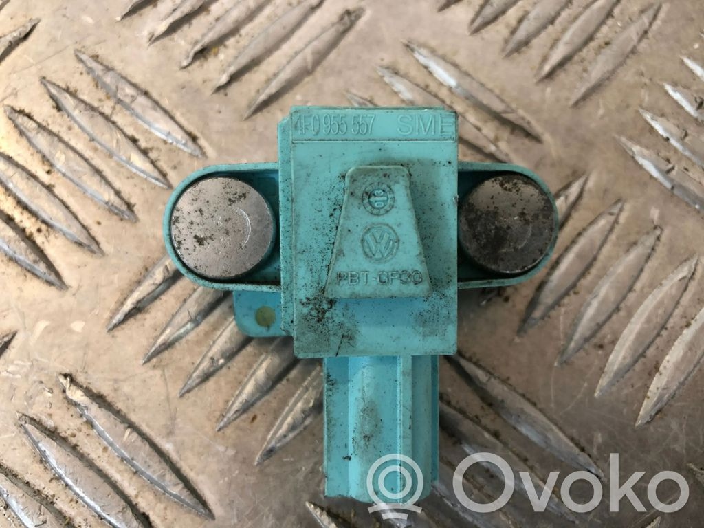 Audi A6 S6 C6 4F Airbagsensor Crashsensor Drucksensor 