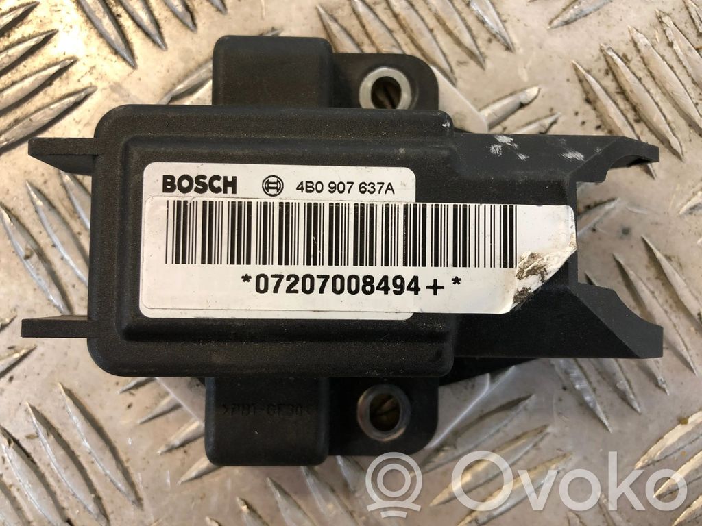 Audi A6 S6 C5 4B Vakaajan pitkittäiskiihtyvyystunnistin (ESP) 