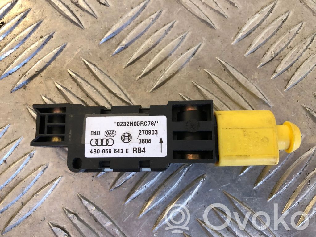 Airbagsensor Crashsensor Drucksensor   4B0959643E,270903,0232H05RC78