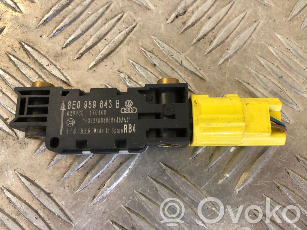 Czujnik uderzenia Airbag   8E0959643B,020960,170108