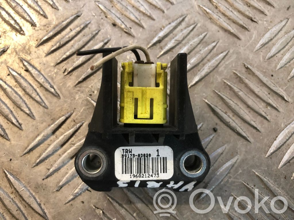 Toyota Yaris Sensor impacto/accidente para activar Airbag 
