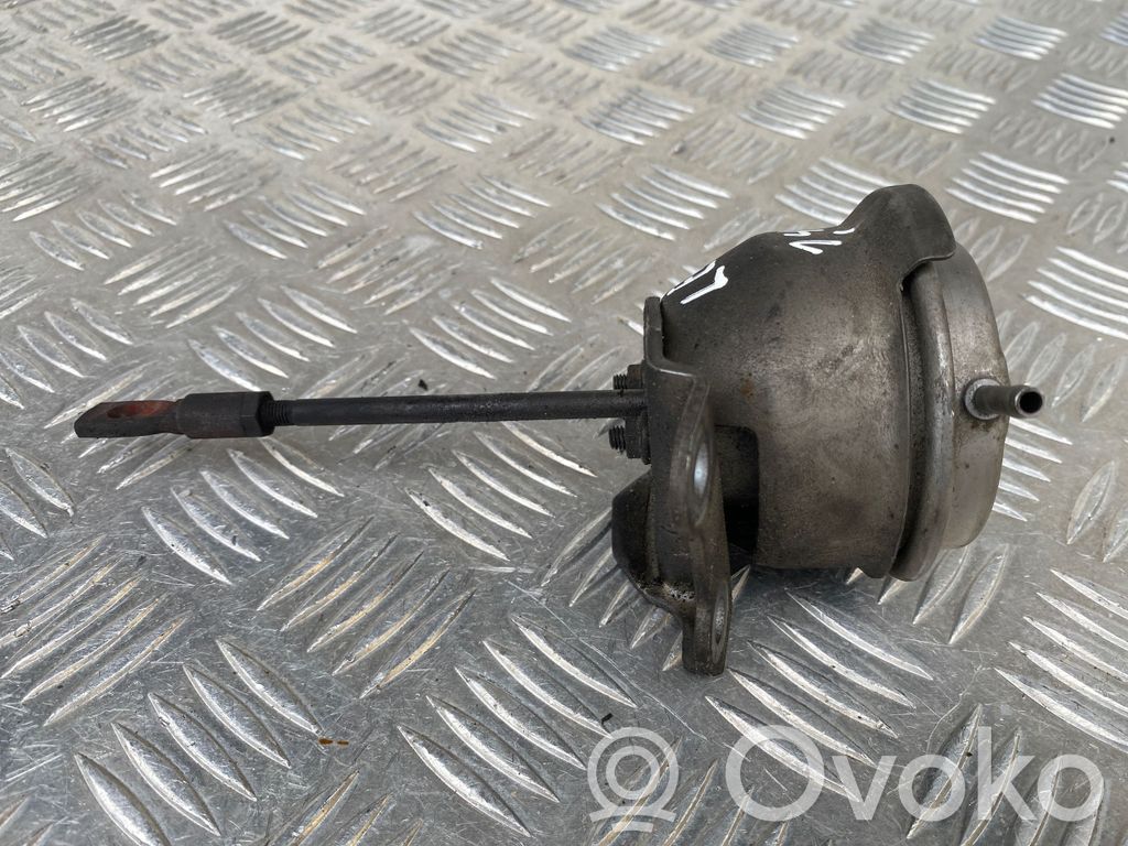 Seat Leon (1P) Piesă sistem vacuum turbosuflantă 