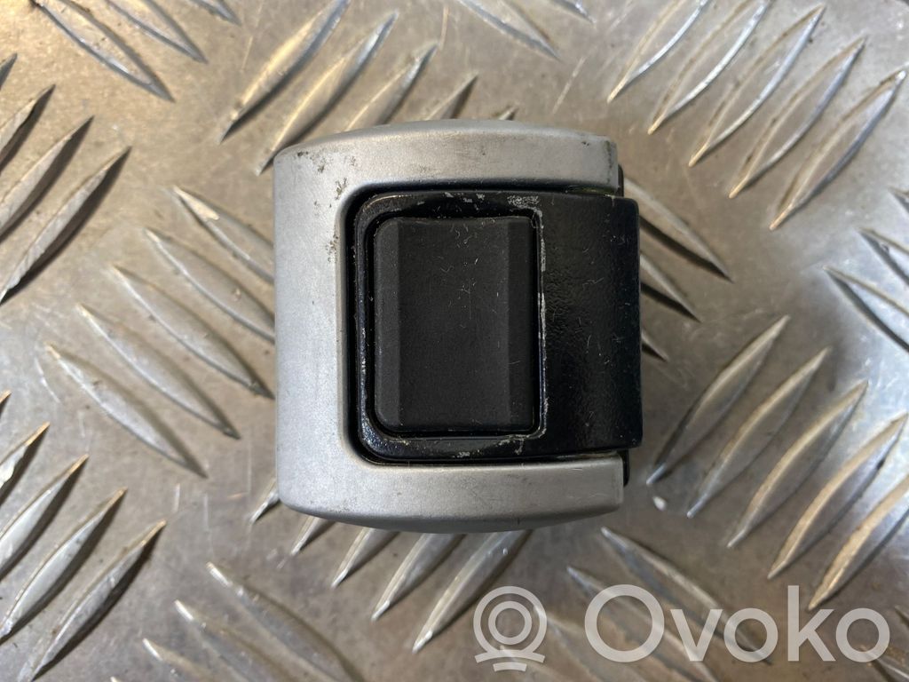 Audi A6 Allroad C6 Tie down hook / loop 