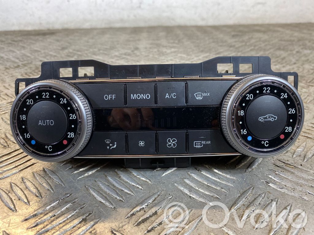 Mercedes-Benz C W204 Unitate control climatizare 