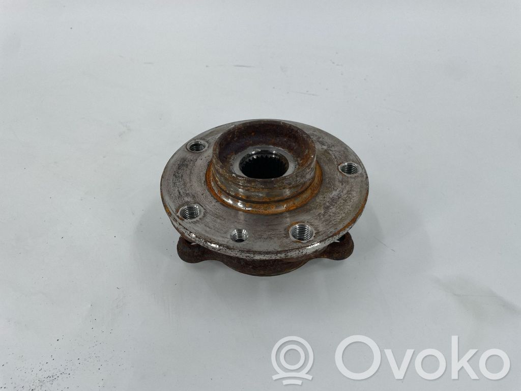 Cubo de rueda delantera   402026UA0A,B0440202,SNRXHGB45145S05,XHGB45145S05