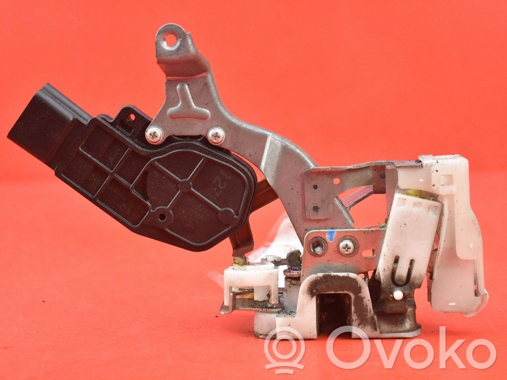 Toyota Aygo AB10 Serrure de porte arrière