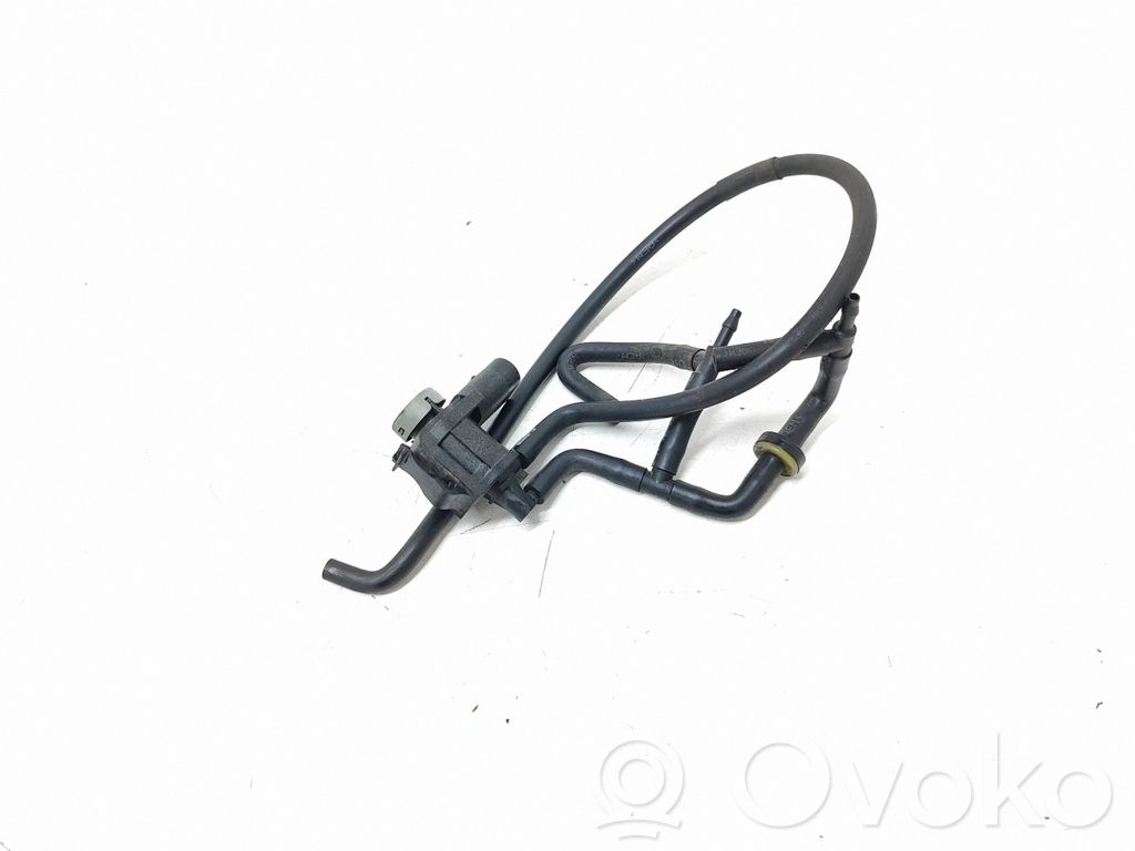 Volkswagen Touareg I Solenoid supapă turbosuflantă 