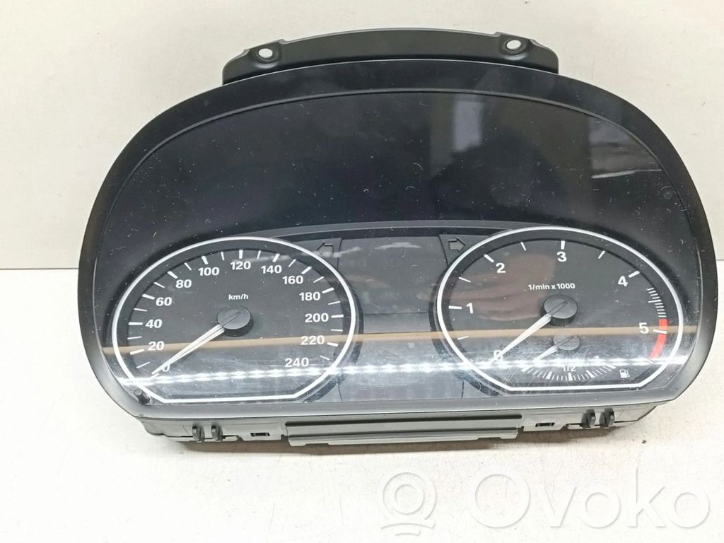 BMW 1 E81 E87 Spidometrs (instrumentu panelī)